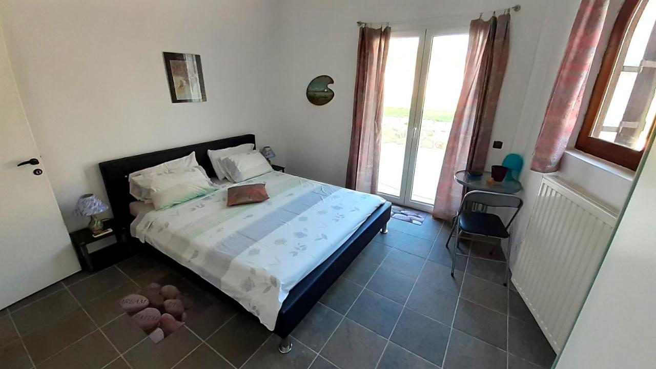 Charly Point Villa 迈索尼 外观 照片