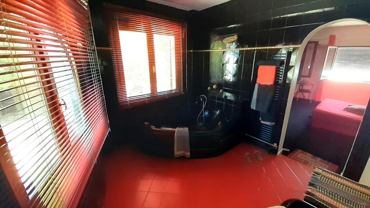 Charly Point Villa 迈索尼 外观 照片
