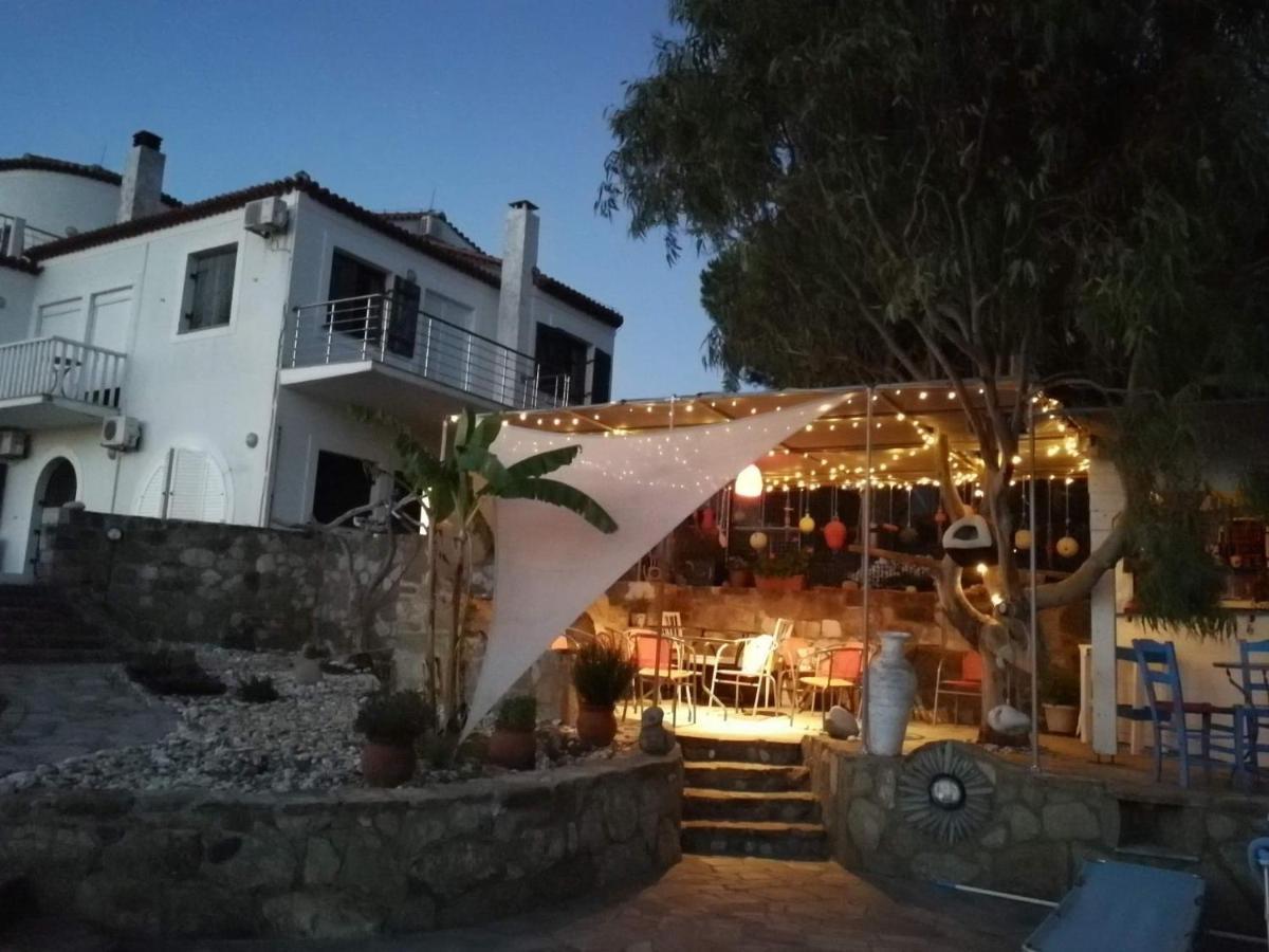 Charly Point Villa 迈索尼 外观 照片