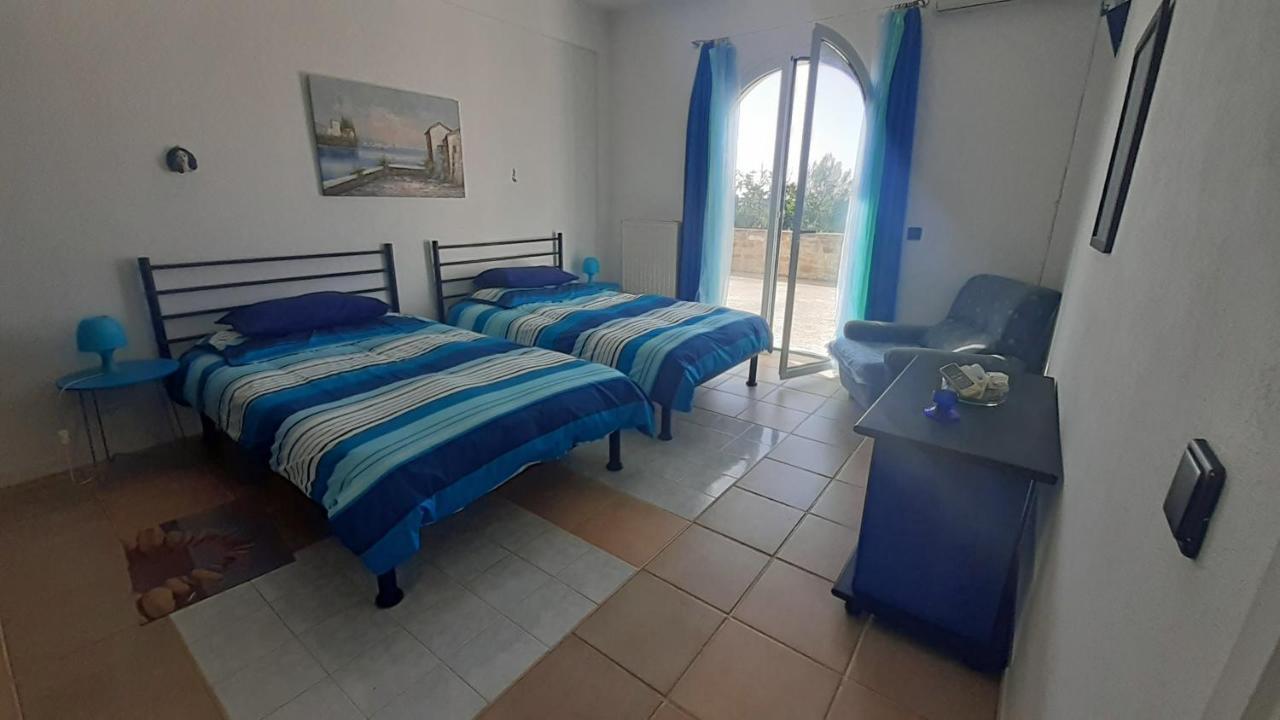 Charly Point Villa 迈索尼 外观 照片