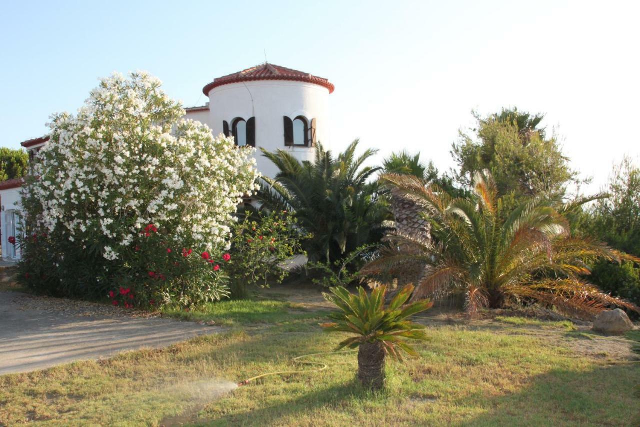Charly Point Villa 迈索尼 外观 照片